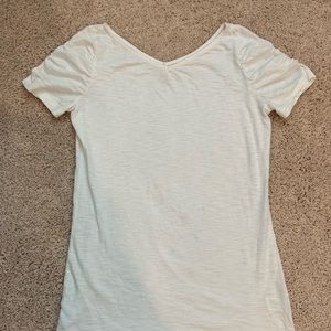 White Lily Pulitzer Tee with Rouched sleeves